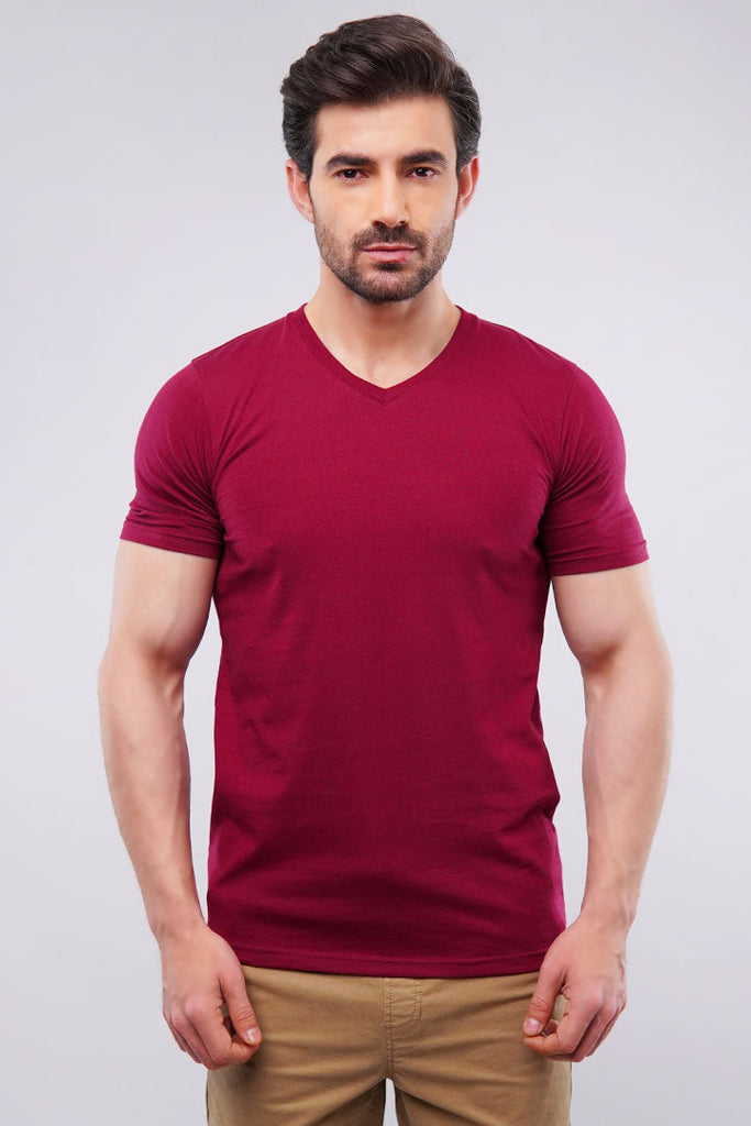 Sangria V-Neck T-shirt - Mendeez UAE 